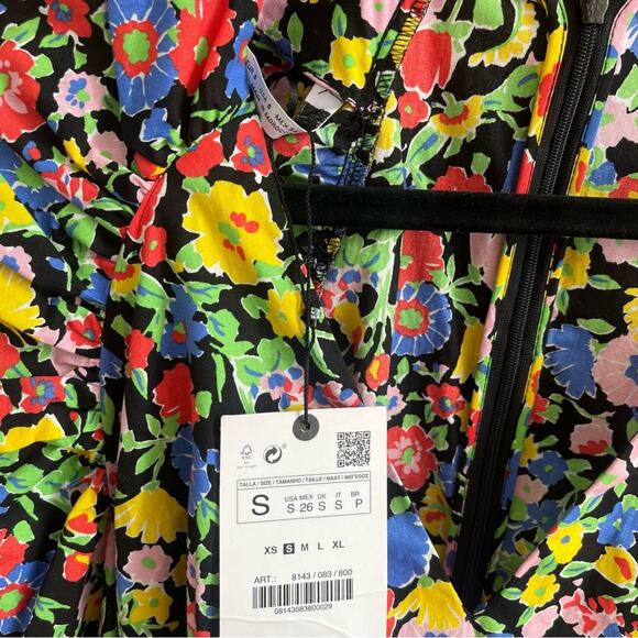 Zara Floral Print Mini Dress with Puffed Sleeves - Picture 4 of 5